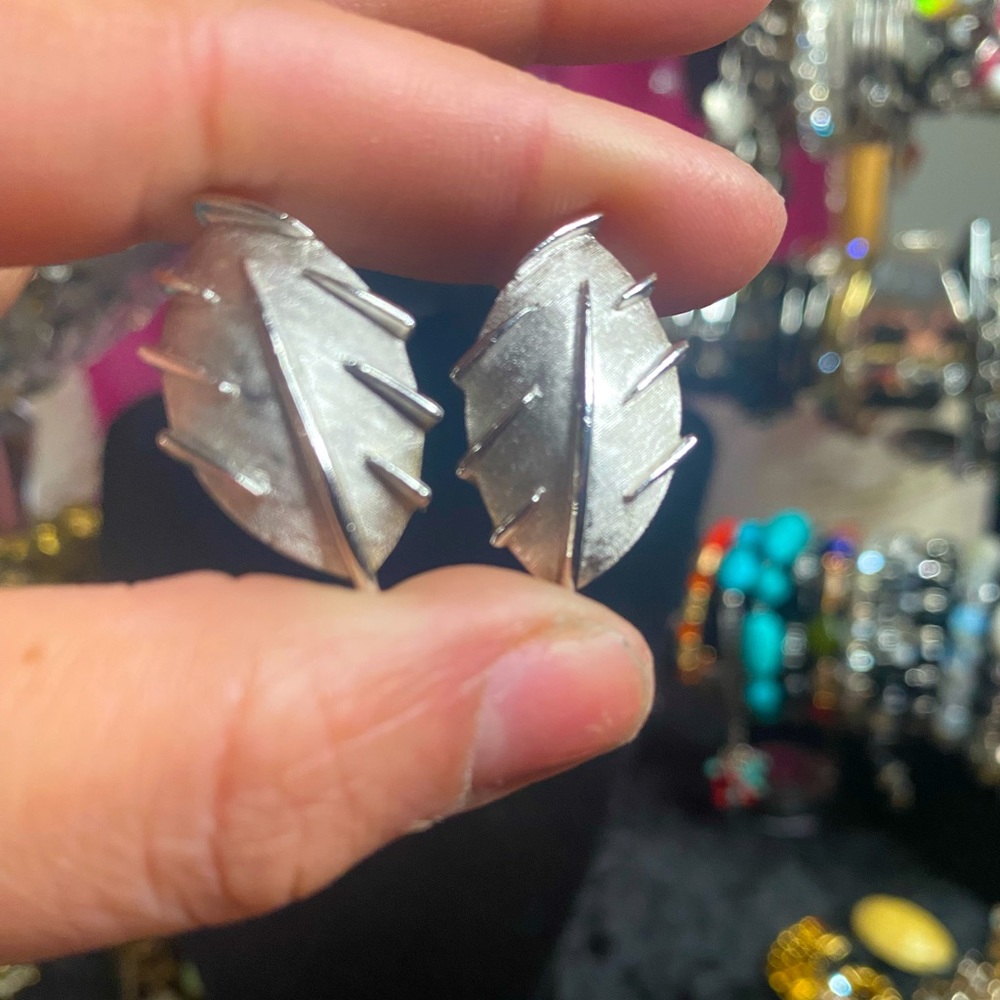 Vintage signed Emmen silver tone earrings